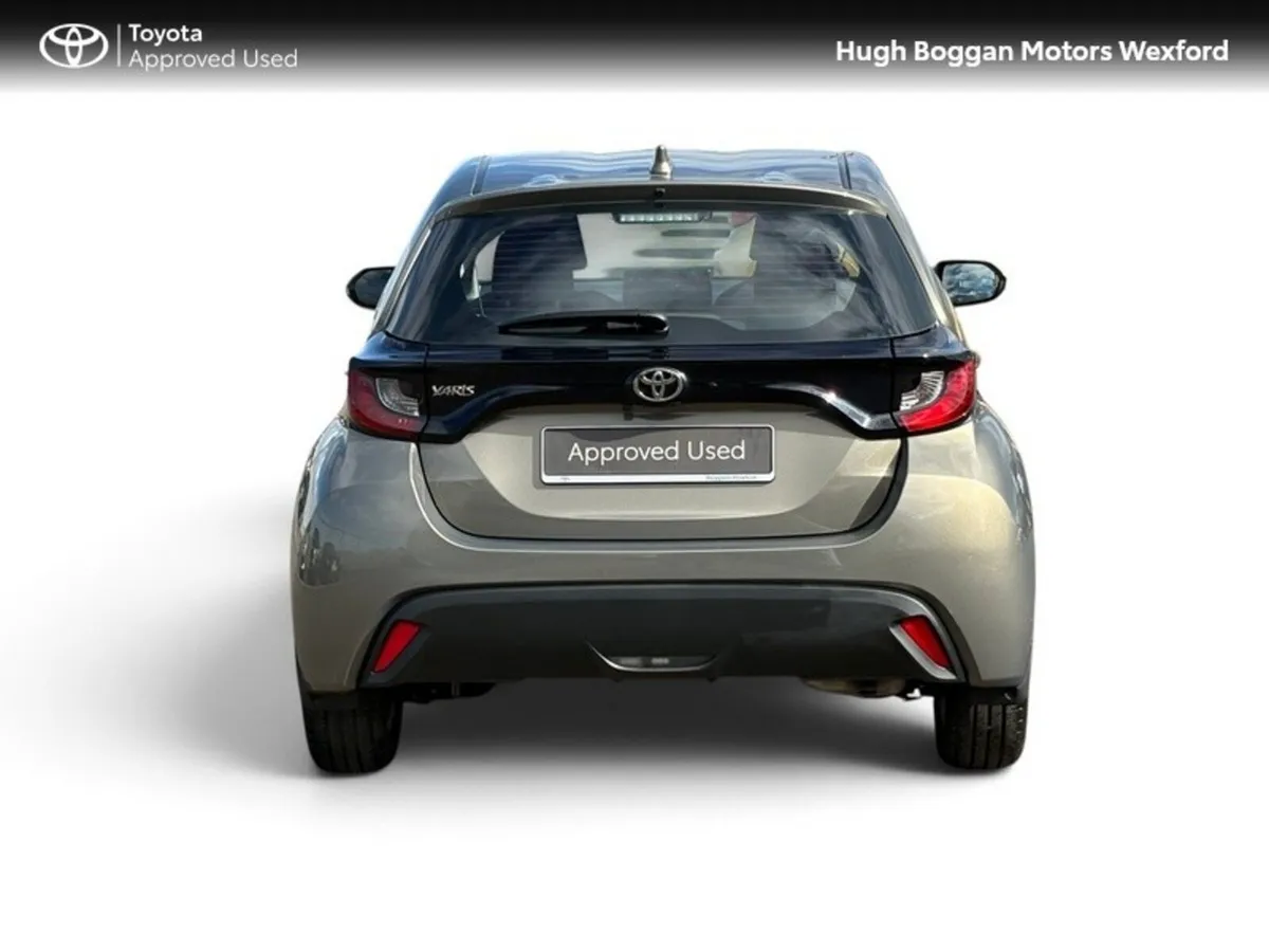 Toyota Yaris Hatchback, Petrol, 2025, Bronze