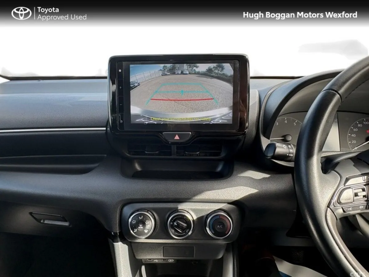 Toyota Yaris Hatchback, Petrol, 2025, Bronze