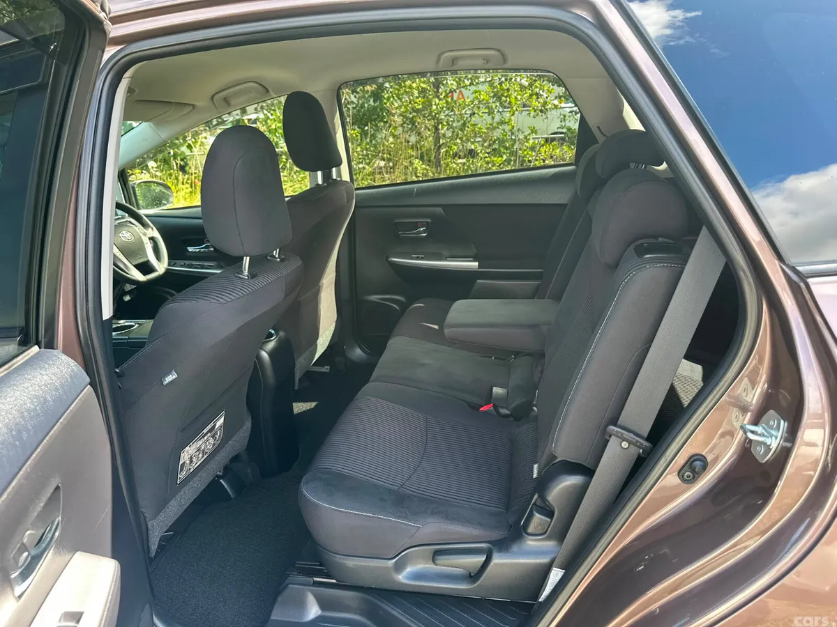 Toyota Prius Estate, Petrol Hybrid, 2020, Brown