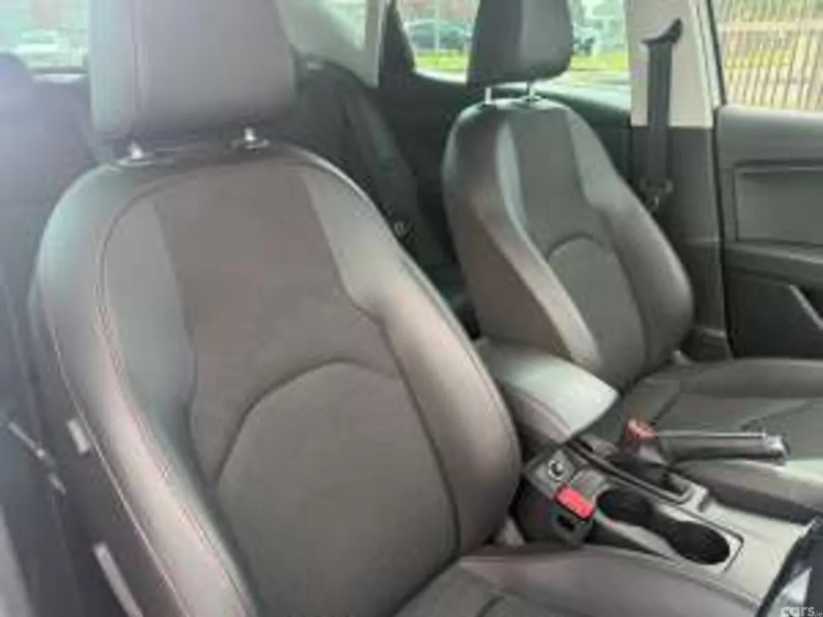 SEAT Leon Hatchback, Diesel, 2016, White