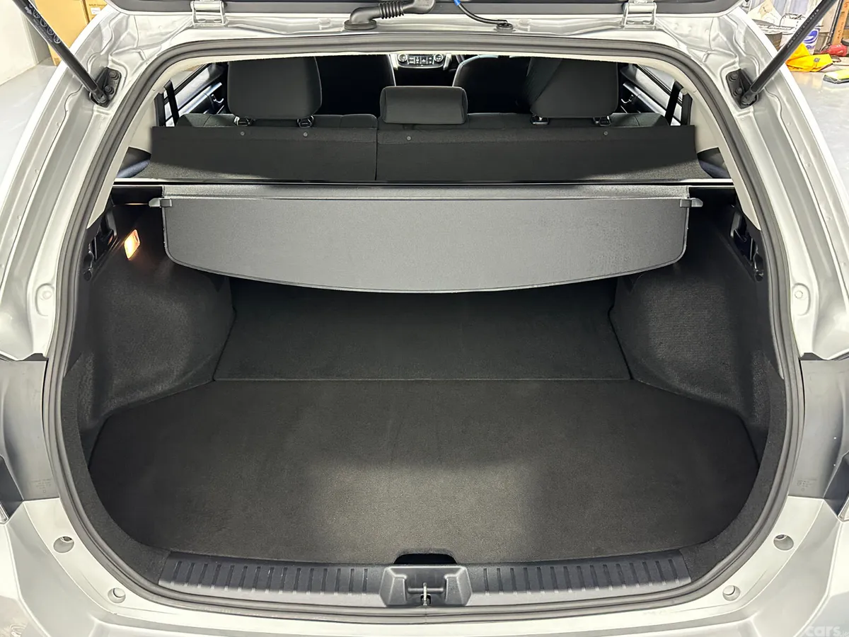 Toyota Corolla Estate, Petrol Hybrid, 2022, Silver