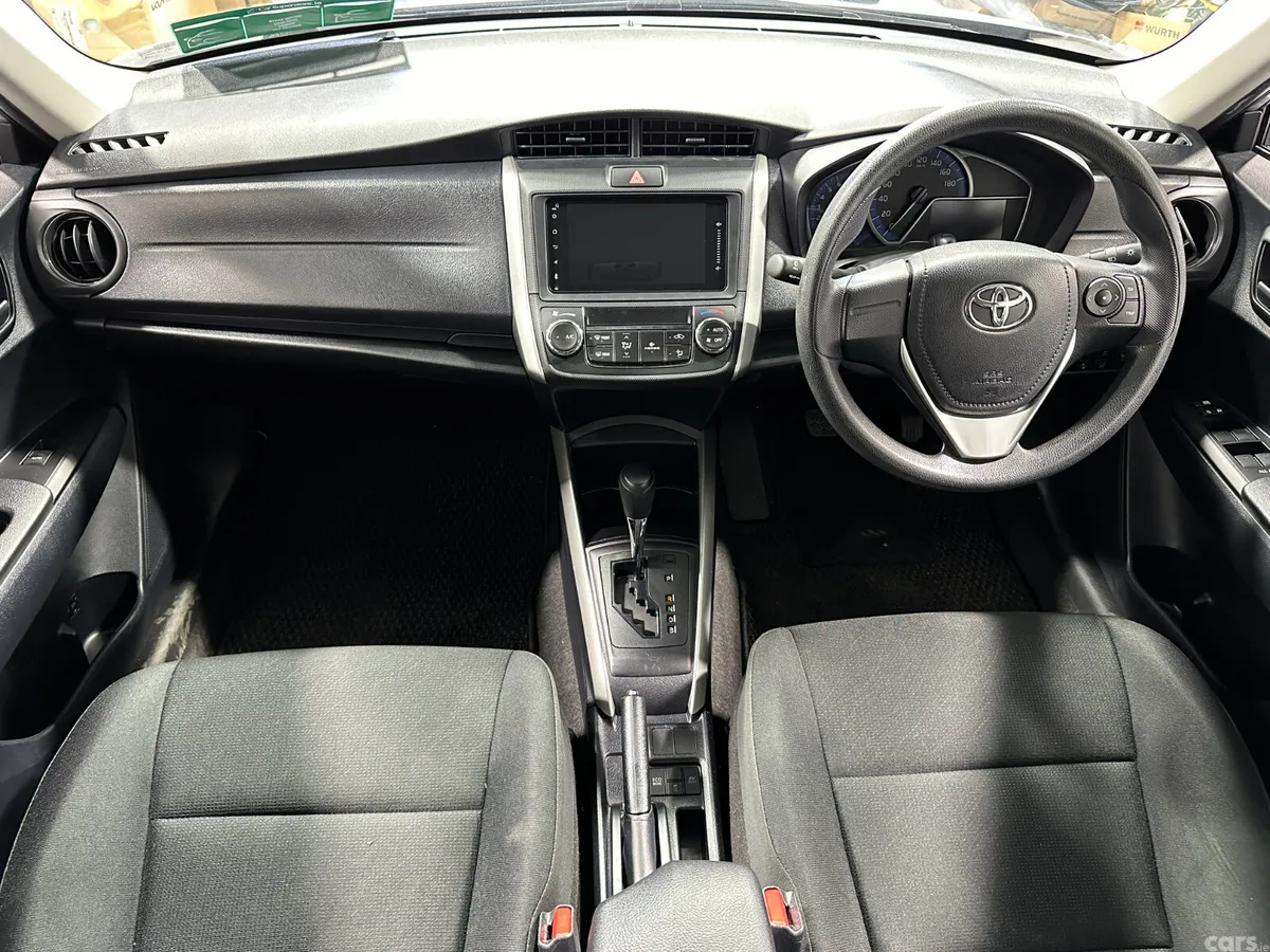 Toyota Corolla Estate, Petrol Hybrid, 2022, Silver