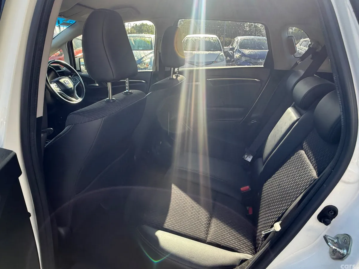 Honda Fit Hatchback, Petrol Hybrid, 2014, White
