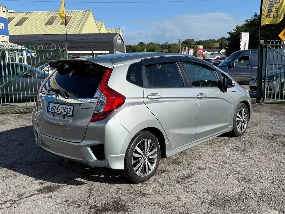 Honda Fit Hatchback, Petrol Hybrid, 2015, Silver