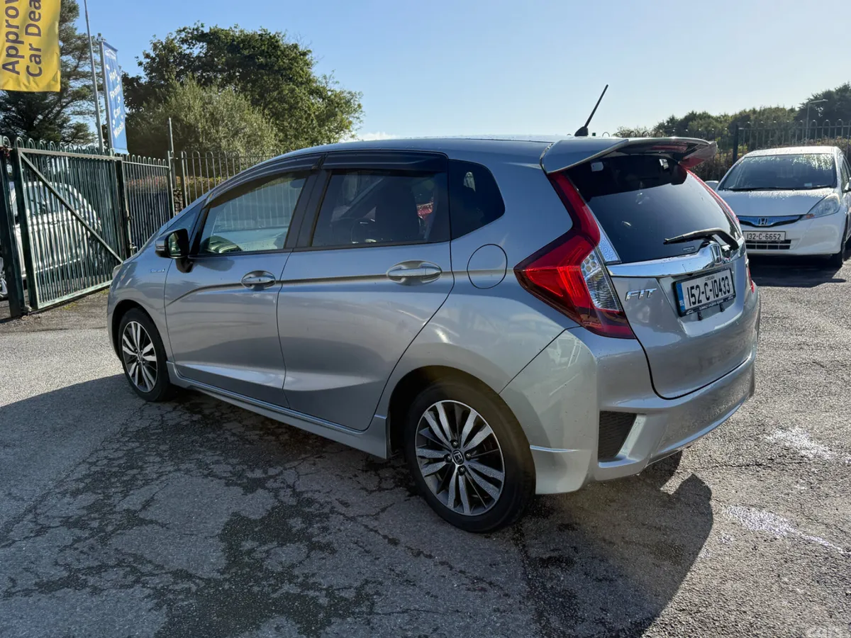 Honda Fit Hatchback, Petrol Hybrid, 2015, Silver