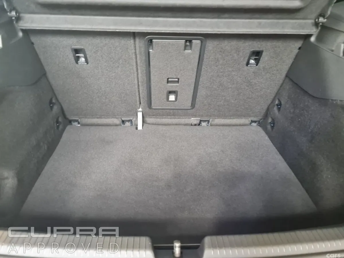 Cupra Born Hatchback, Electric, 2023, Blue