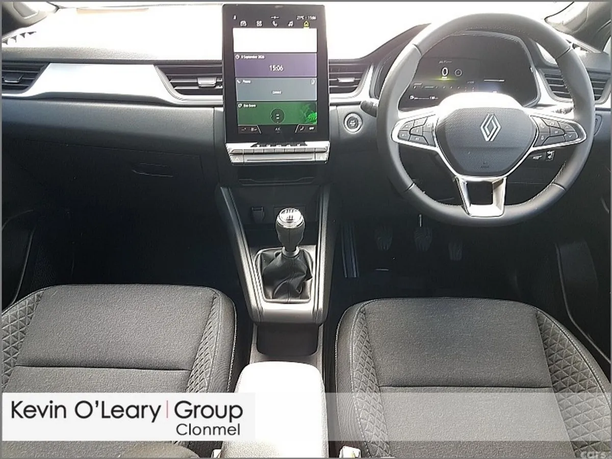 Renault Captur Hatchback, Petrol, 2026, White