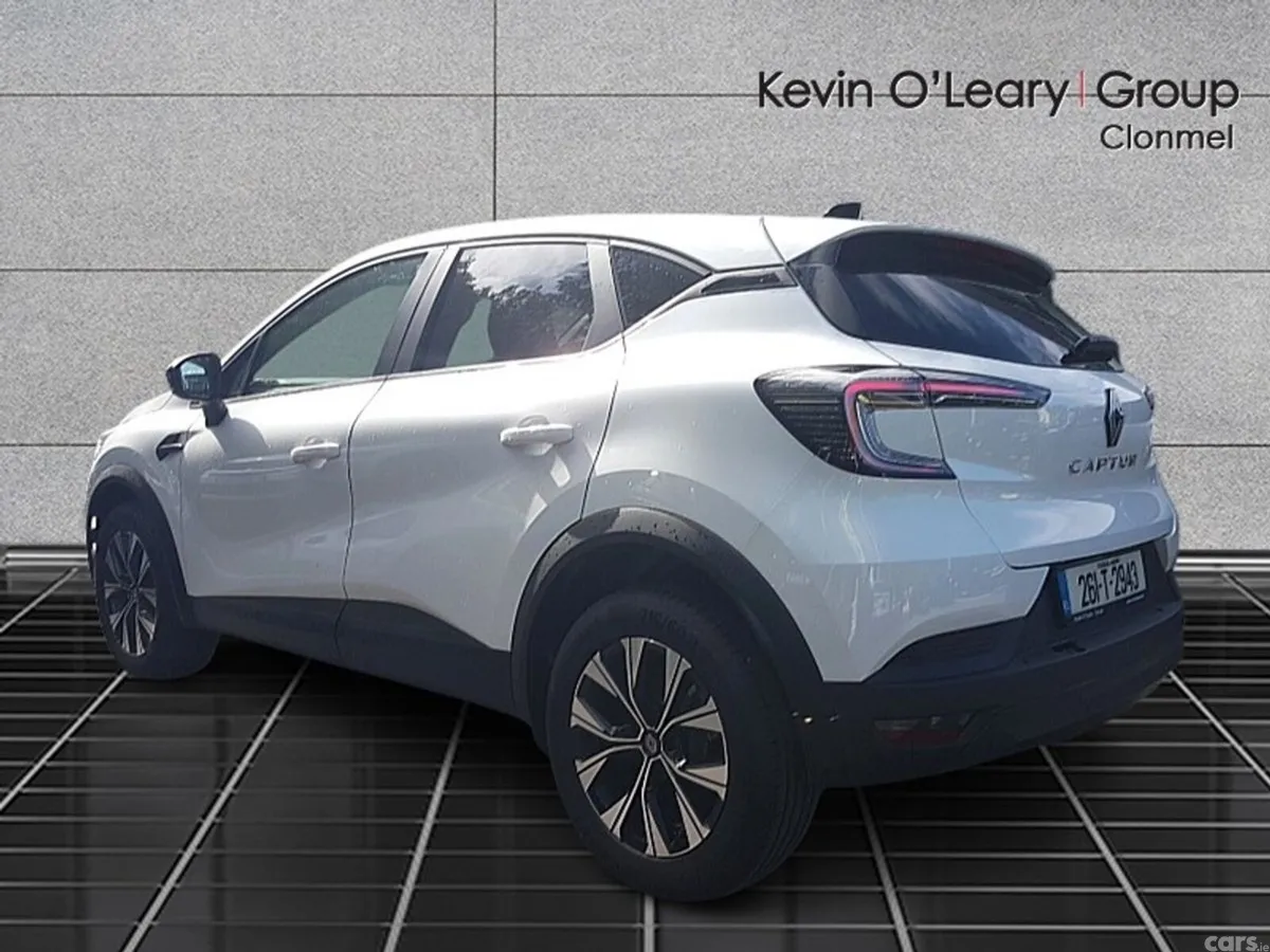 Renault Captur Hatchback, Petrol, 2026, White