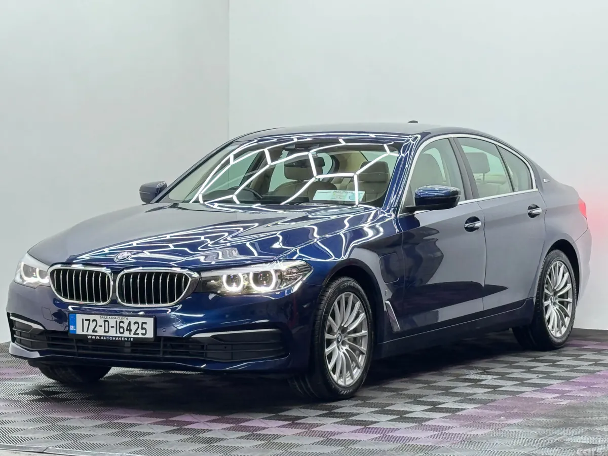 BMW 5-Series Saloon, Petrol Plug-in Hybrid, 2017, Blue