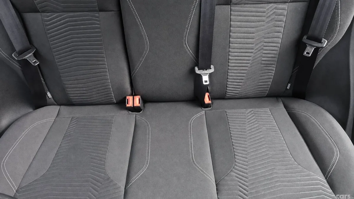 Ford Fiesta Hatchback, Petrol, 2014, Black