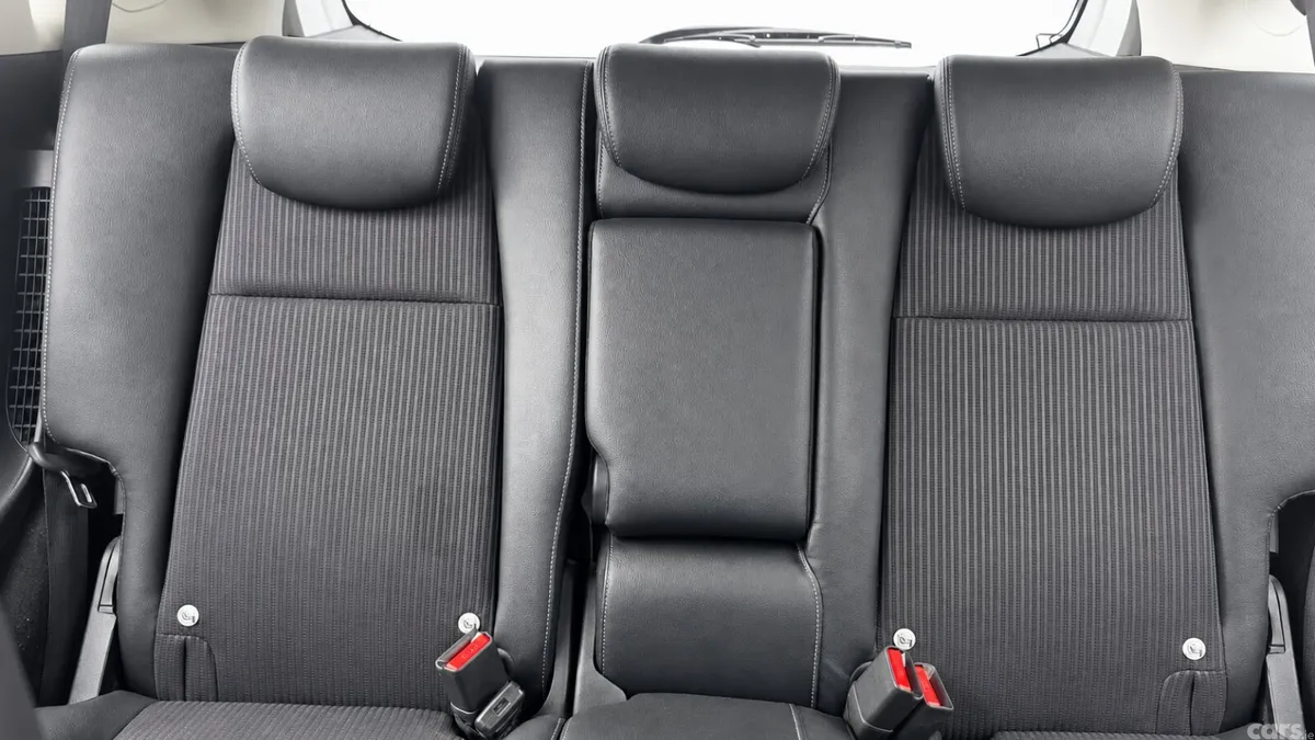 Honda Fit Hatchback, Petrol Hybrid, 2019, White