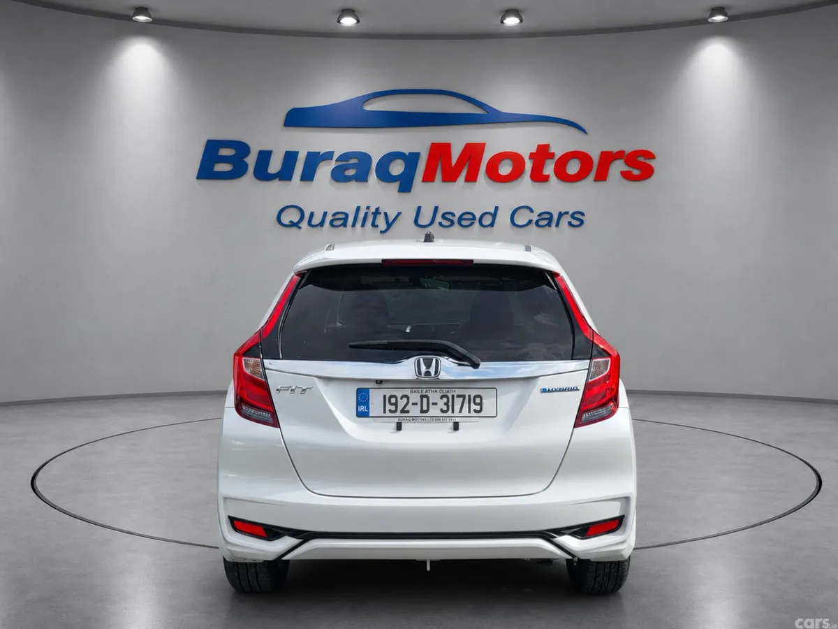 Honda Fit Hatchback, Petrol Hybrid, 2019, White