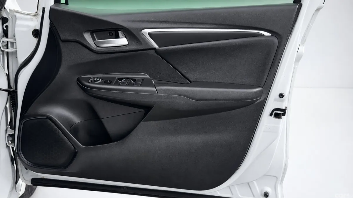 Honda Fit Hatchback, Petrol Hybrid, 2019, White