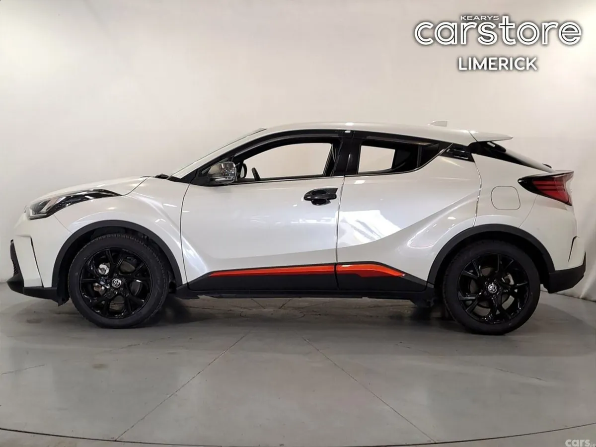 Toyota C-HR Hatchback, Petrol Hybrid, 2021, White