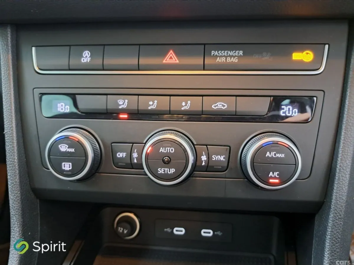 SEAT Ateca SUV, Petrol, 2023, Blue