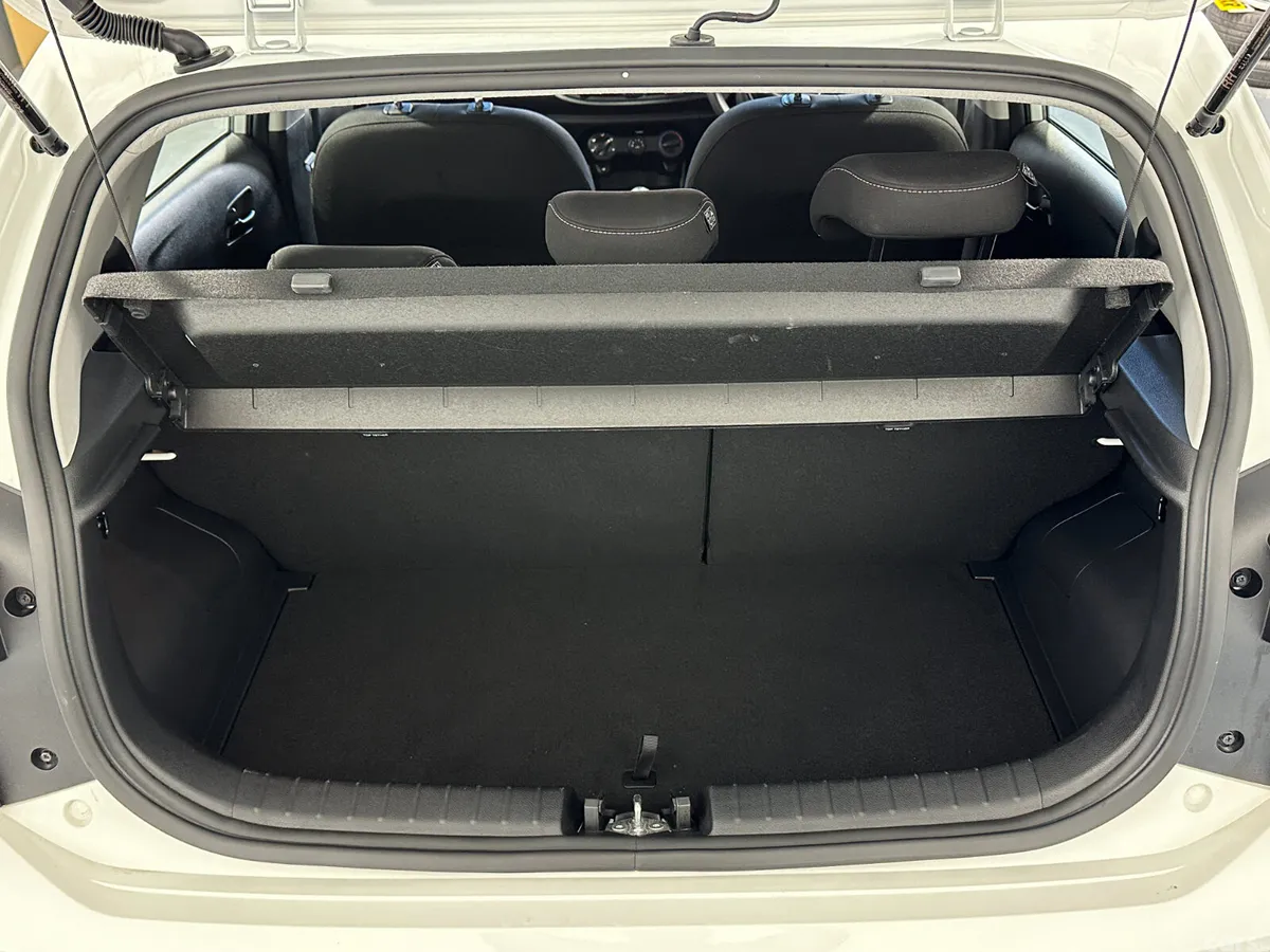 Kia Picanto Hatchback, Petrol, 2026, White