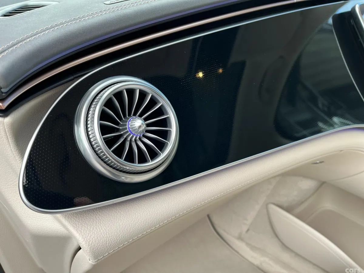 Mercedes-Benz EQS SUV, Electric, 2025, Grey