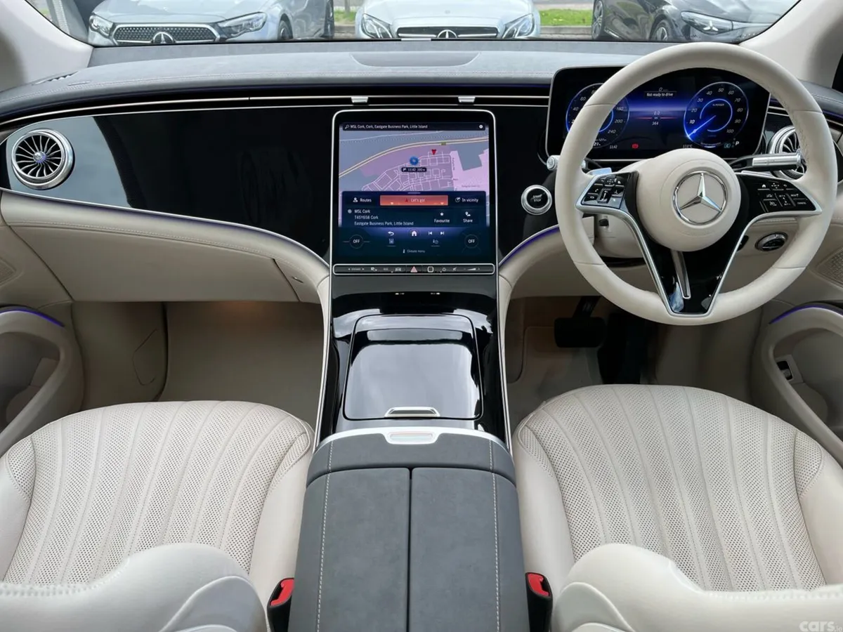 Mercedes-Benz EQS SUV, Electric, 2025, Grey