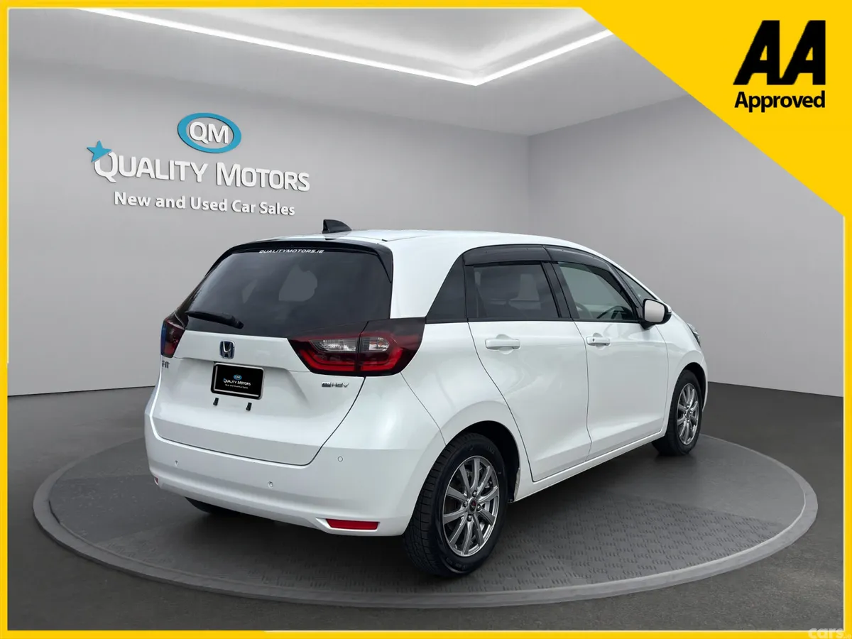 Honda Fit Hatchback, Petrol Hybrid, 2020, White