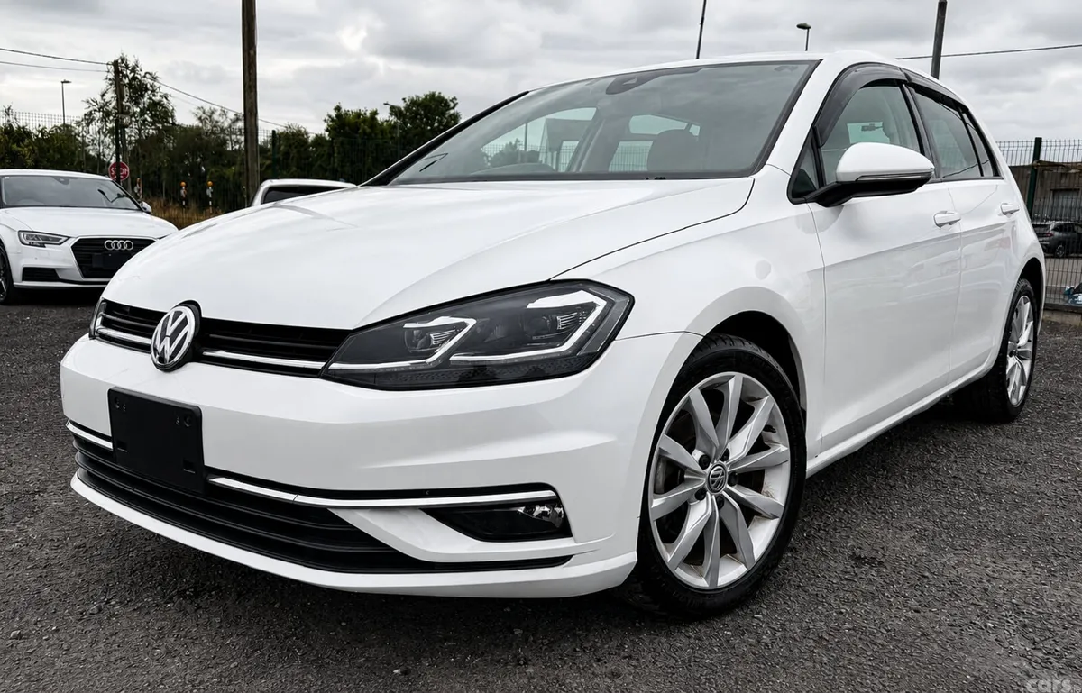 Volkswagen Golf Hatchback, Petrol, 2019, White
