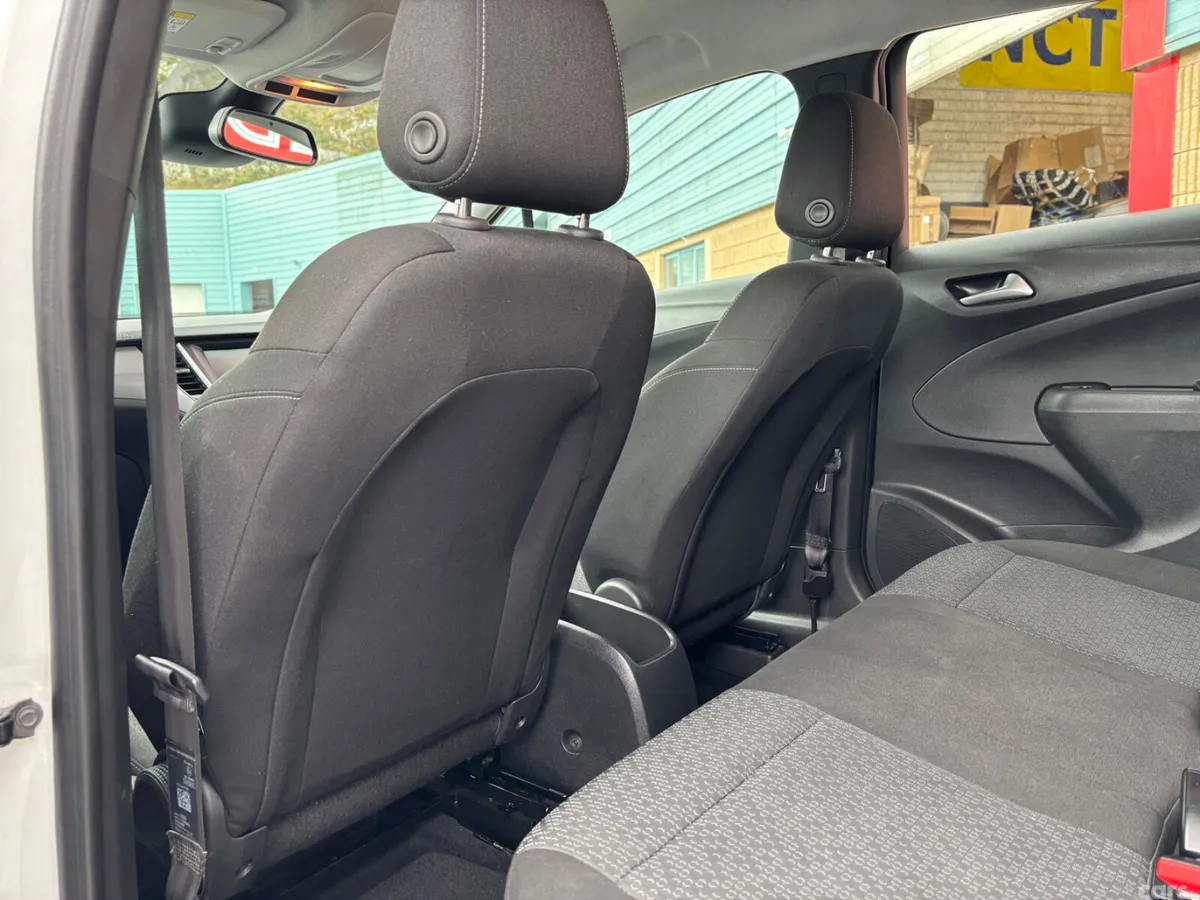 Vauxhall Crossland X Hatchback, Petrol, 2019, White