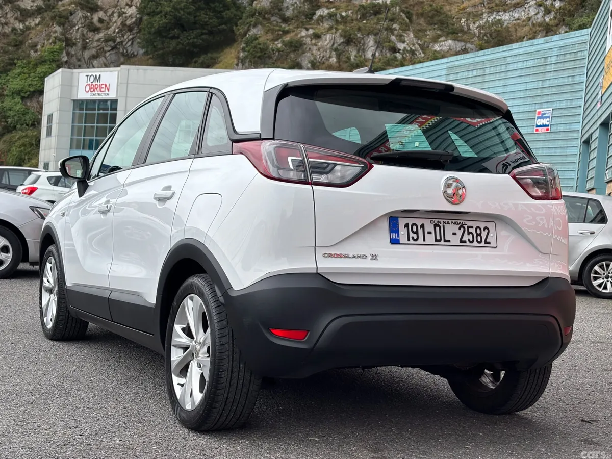 Vauxhall Crossland X Hatchback, Petrol, 2019, White