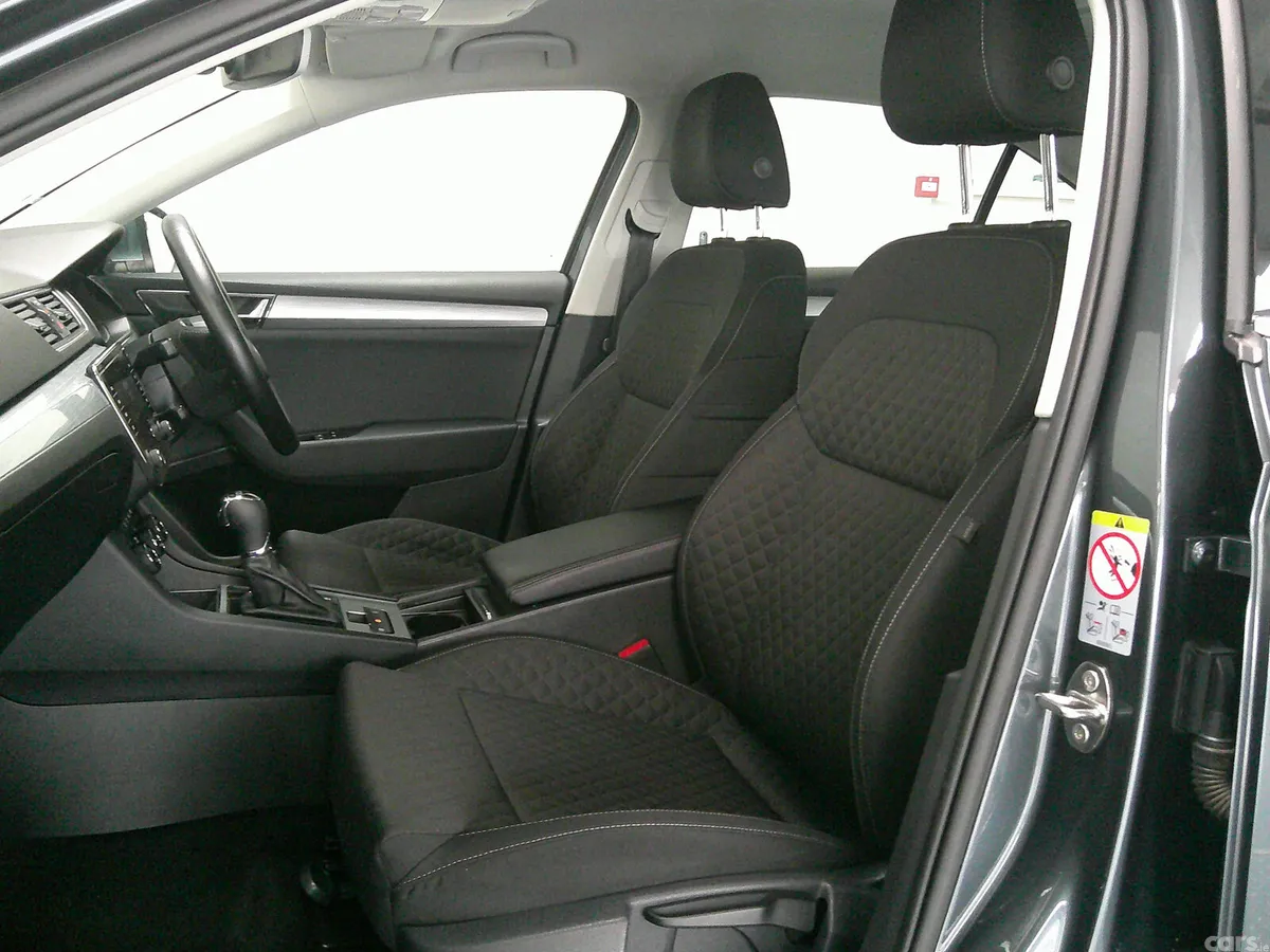 Skoda Superb Hatchback, Diesel, 2020, Grey