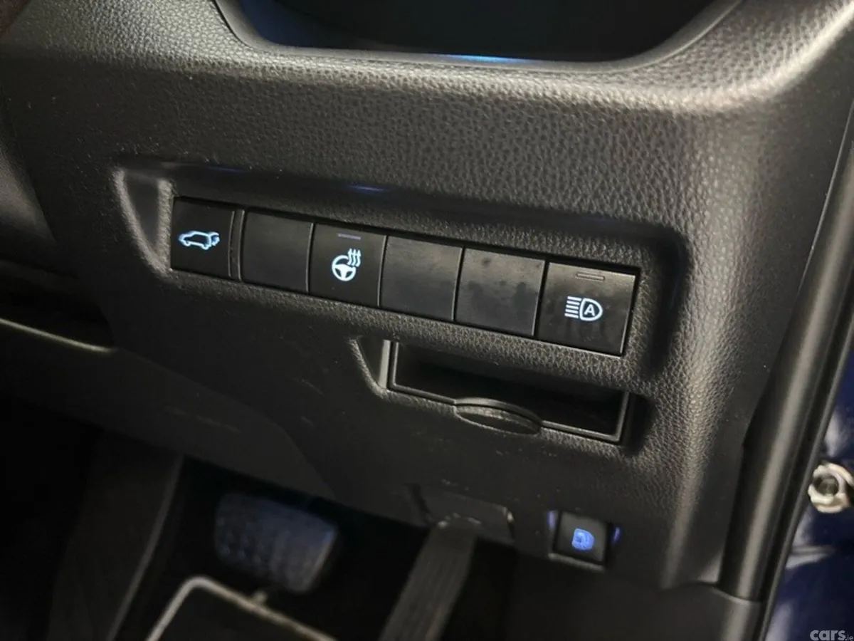 Toyota RAV4 SUV, Petrol Hybrid, 2019, Blue