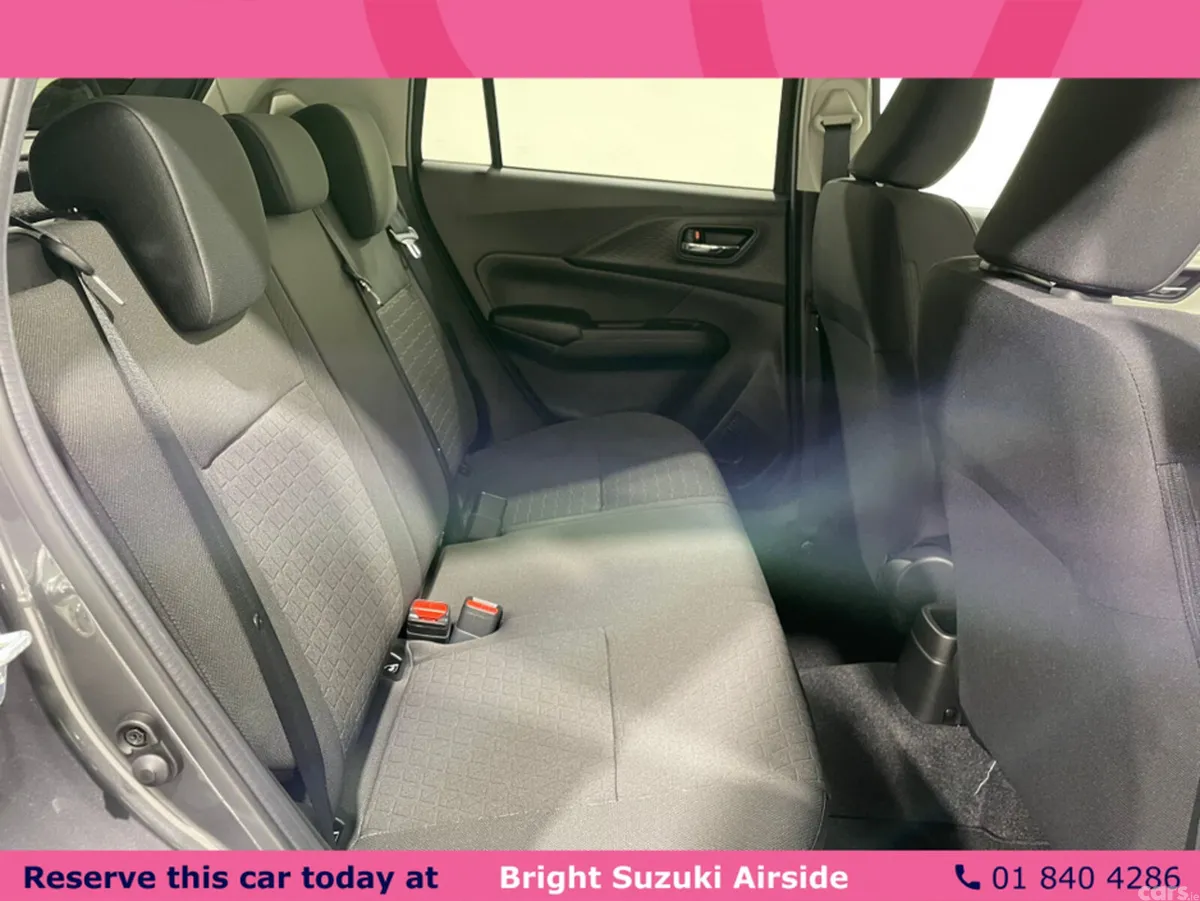 Suzuki Swift Hatchback, Petrol Hybrid, 2027, White