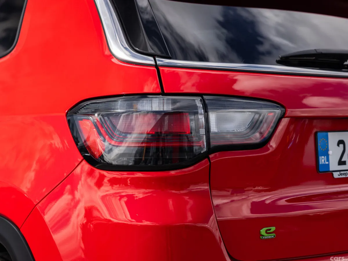 Jeep Compass MPV, Petrol Hybrid, 2024, Red