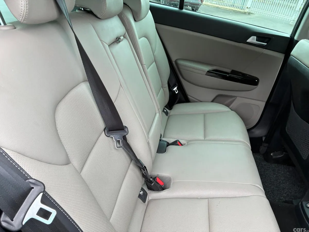 Kia Sportage MPV, Diesel, 2019, Black