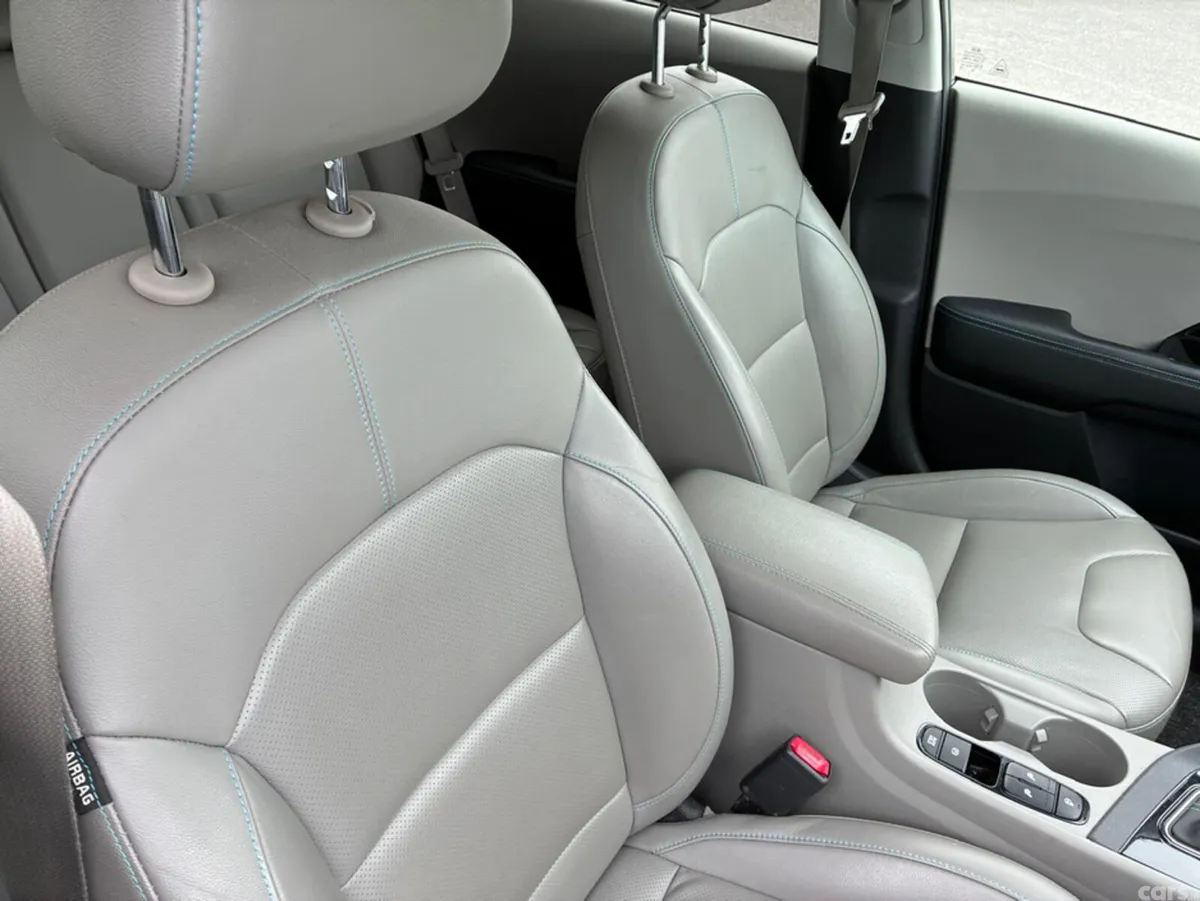 Kia Niro SUV, Petrol Plug-in Hybrid, 2020, Grey