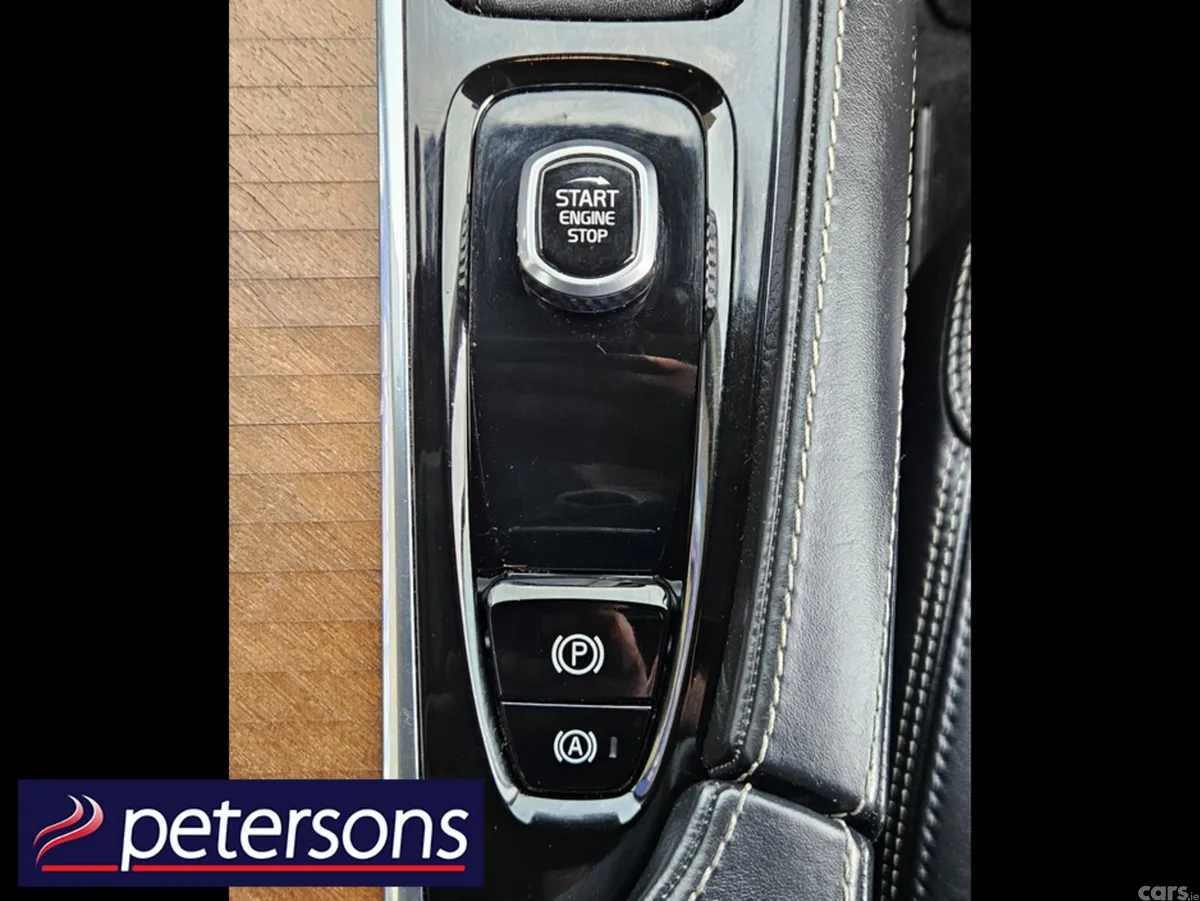 Volvo XC90 Estate, Diesel, 2017, Grey