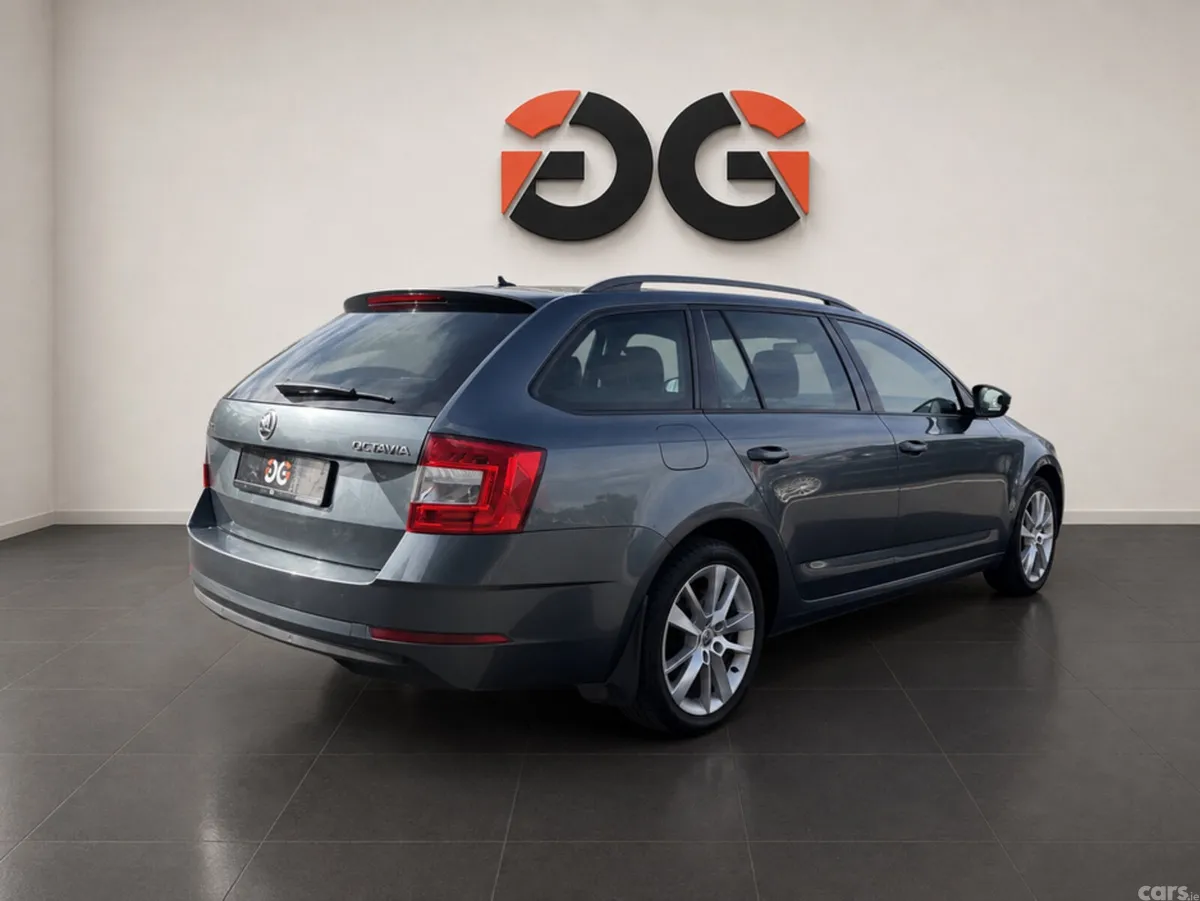 Skoda Octavia Estate, Diesel, 2018, Grey