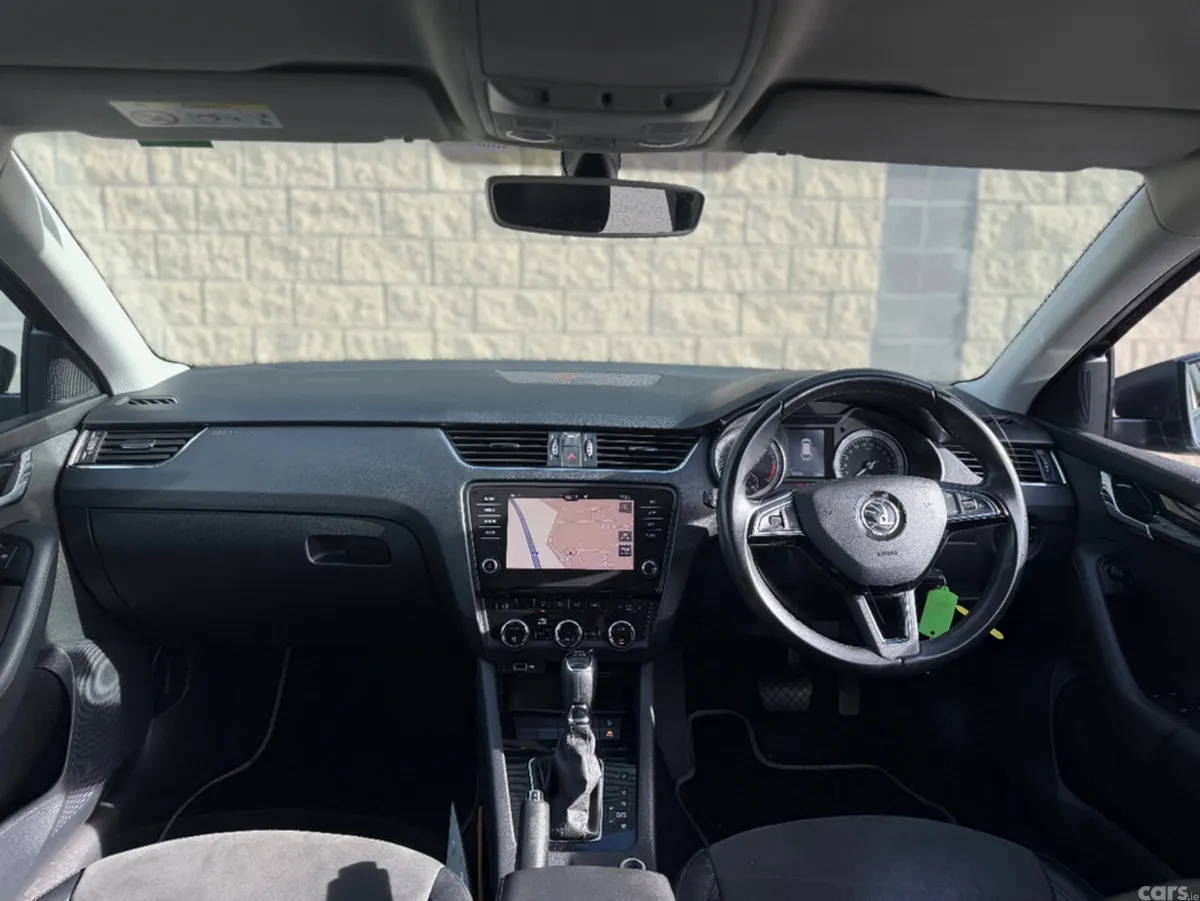 Skoda Octavia Estate, Diesel, 2018, Grey
