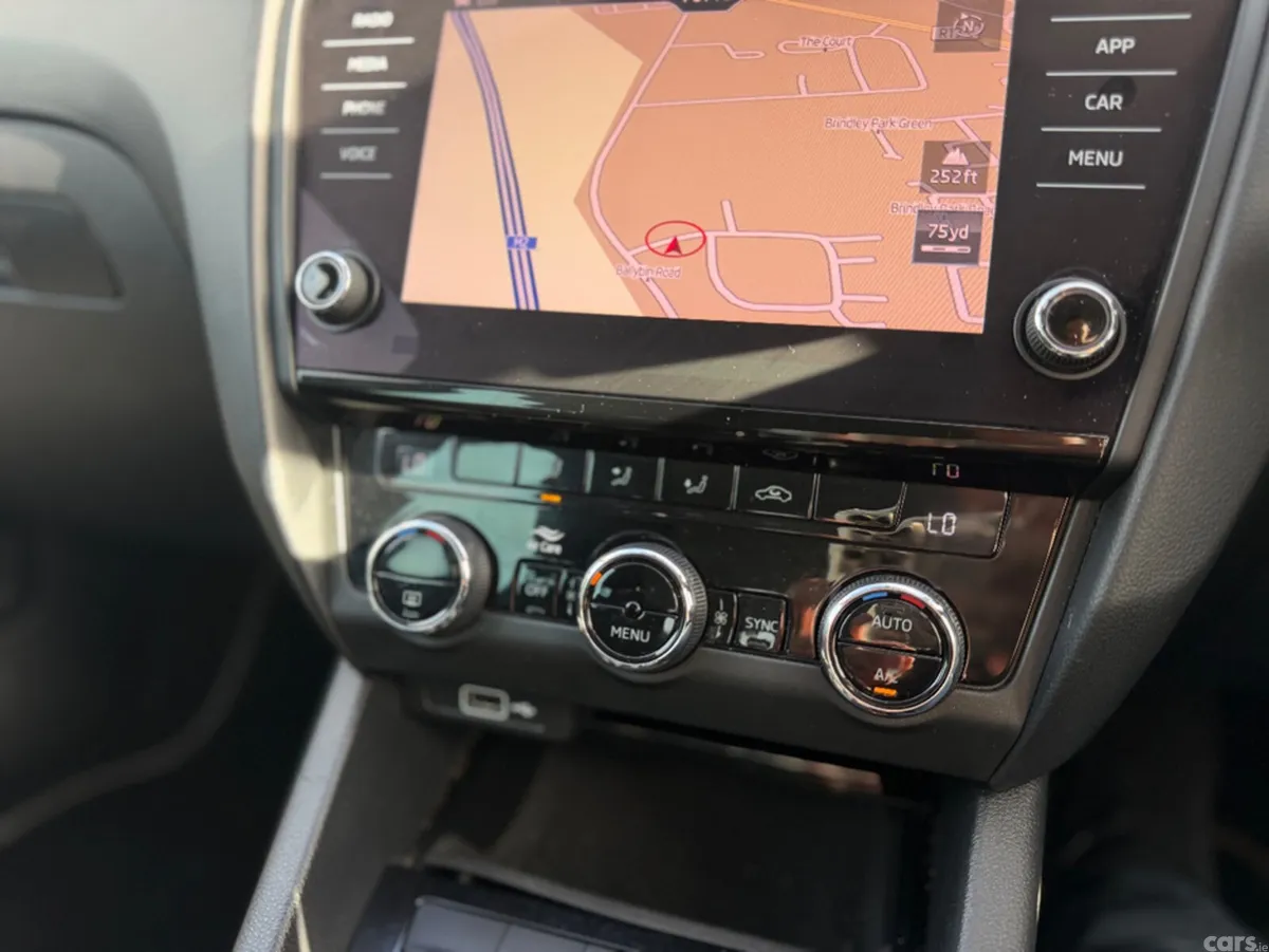 Skoda Octavia Estate, Diesel, 2018, Grey