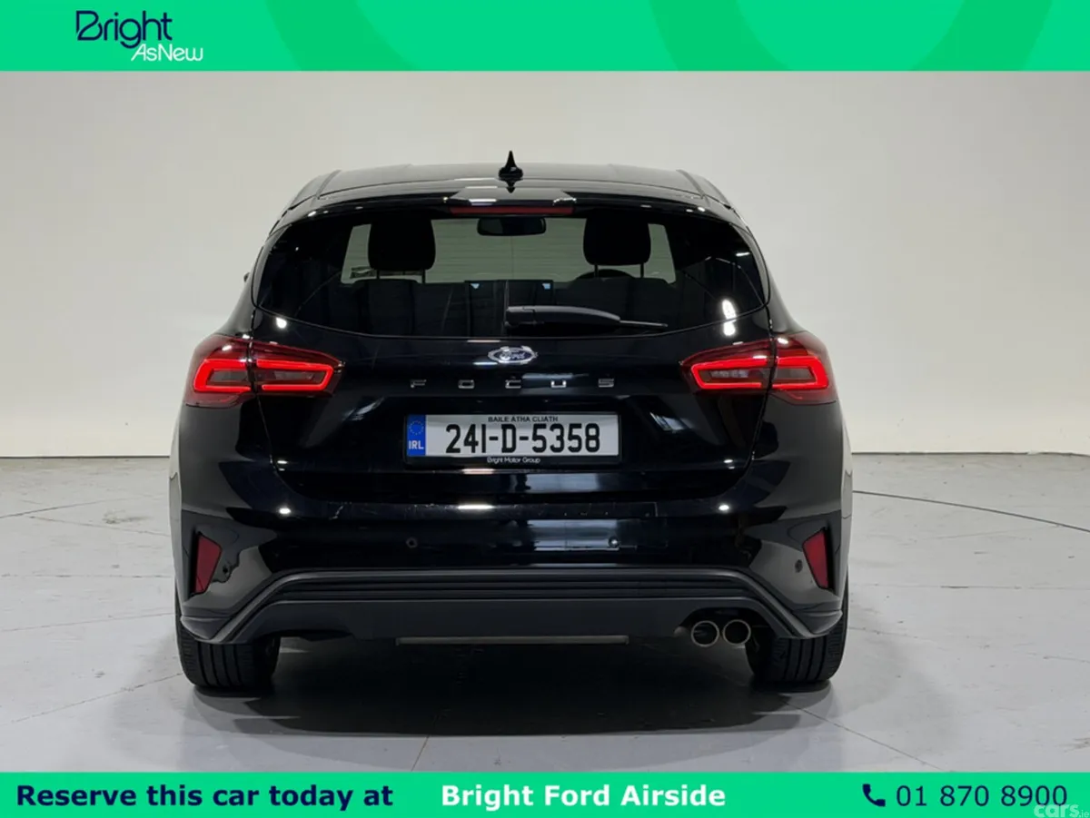 Ford Focus Hatchback, Petrol, 2024, Black