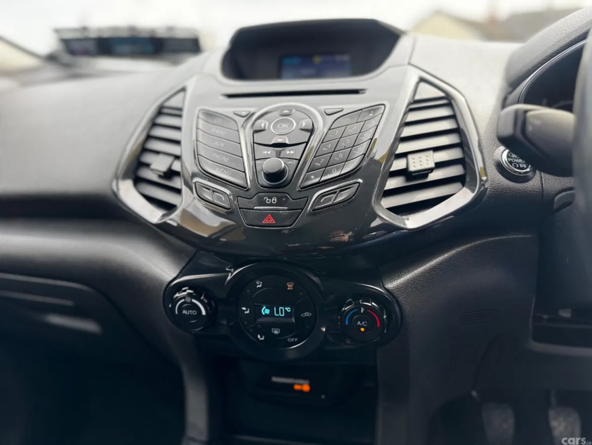 Ford EcoSport Hatchback, Diesel, 2017, Blue