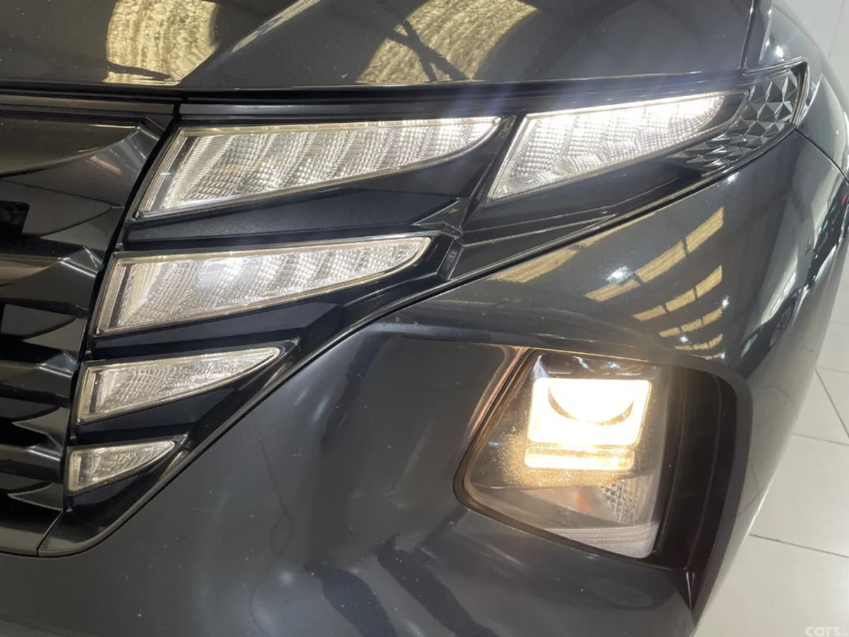 Hyundai Tucson MPV, Petrol Hybrid, 2022, Grey