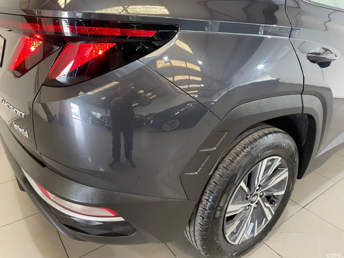 Hyundai Tucson MPV, Petrol Hybrid, 2022, Grey