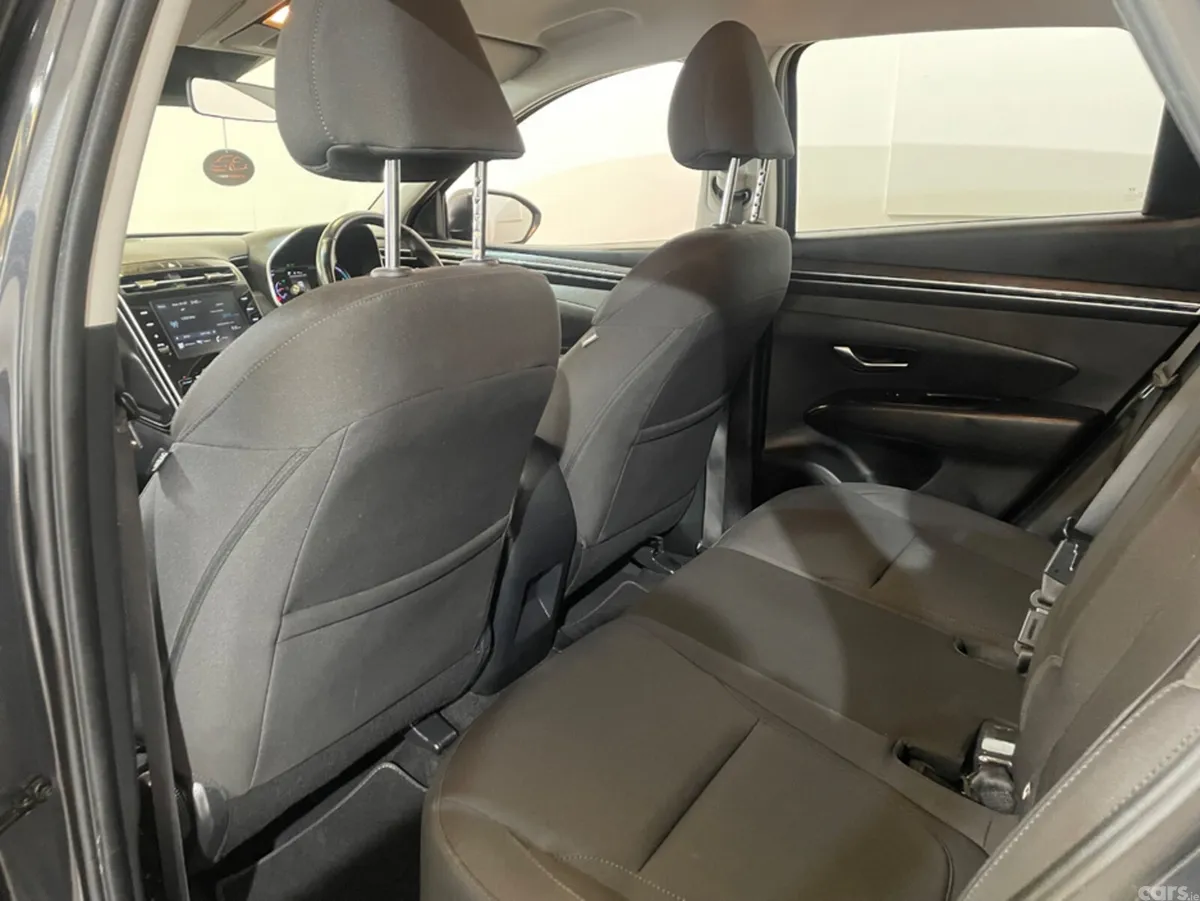 Hyundai Tucson MPV, Petrol Hybrid, 2022, Grey