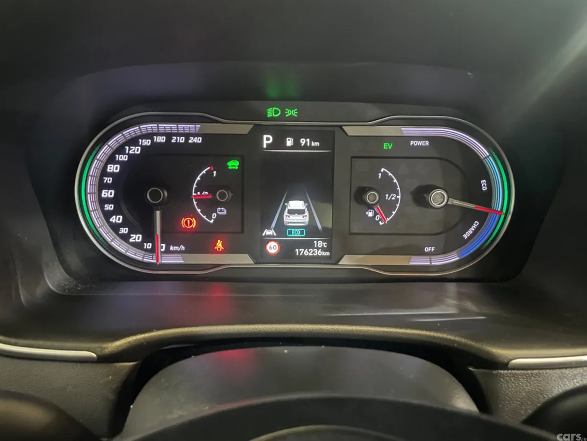 Hyundai Tucson MPV, Petrol Hybrid, 2022, Grey