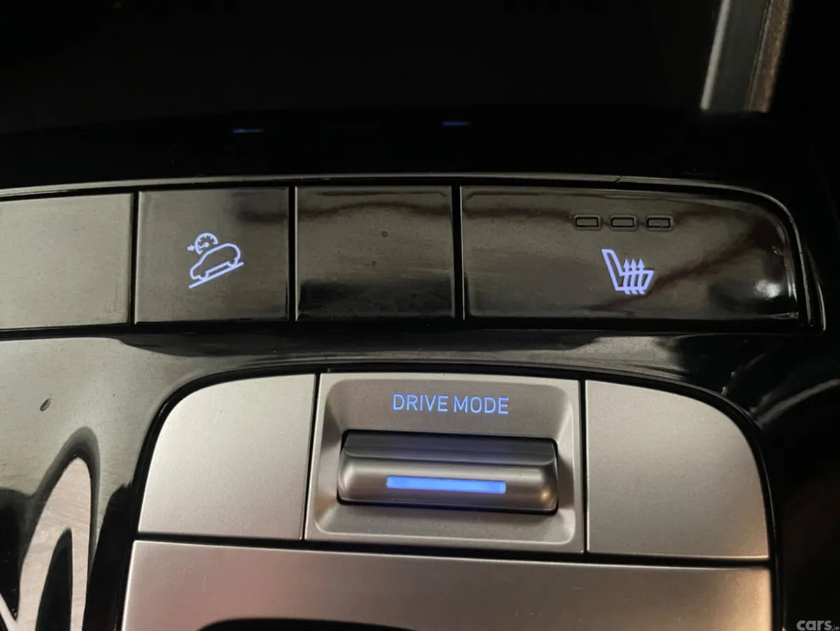 Hyundai Tucson MPV, Petrol Hybrid, 2022, Grey