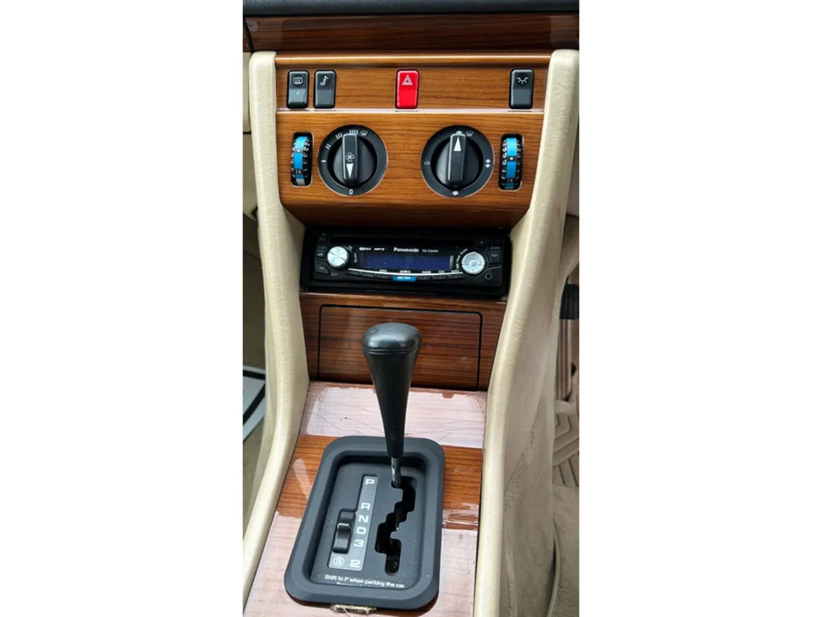 Mercedes-Benz 300 Coupe, Petrol, 1991, Black