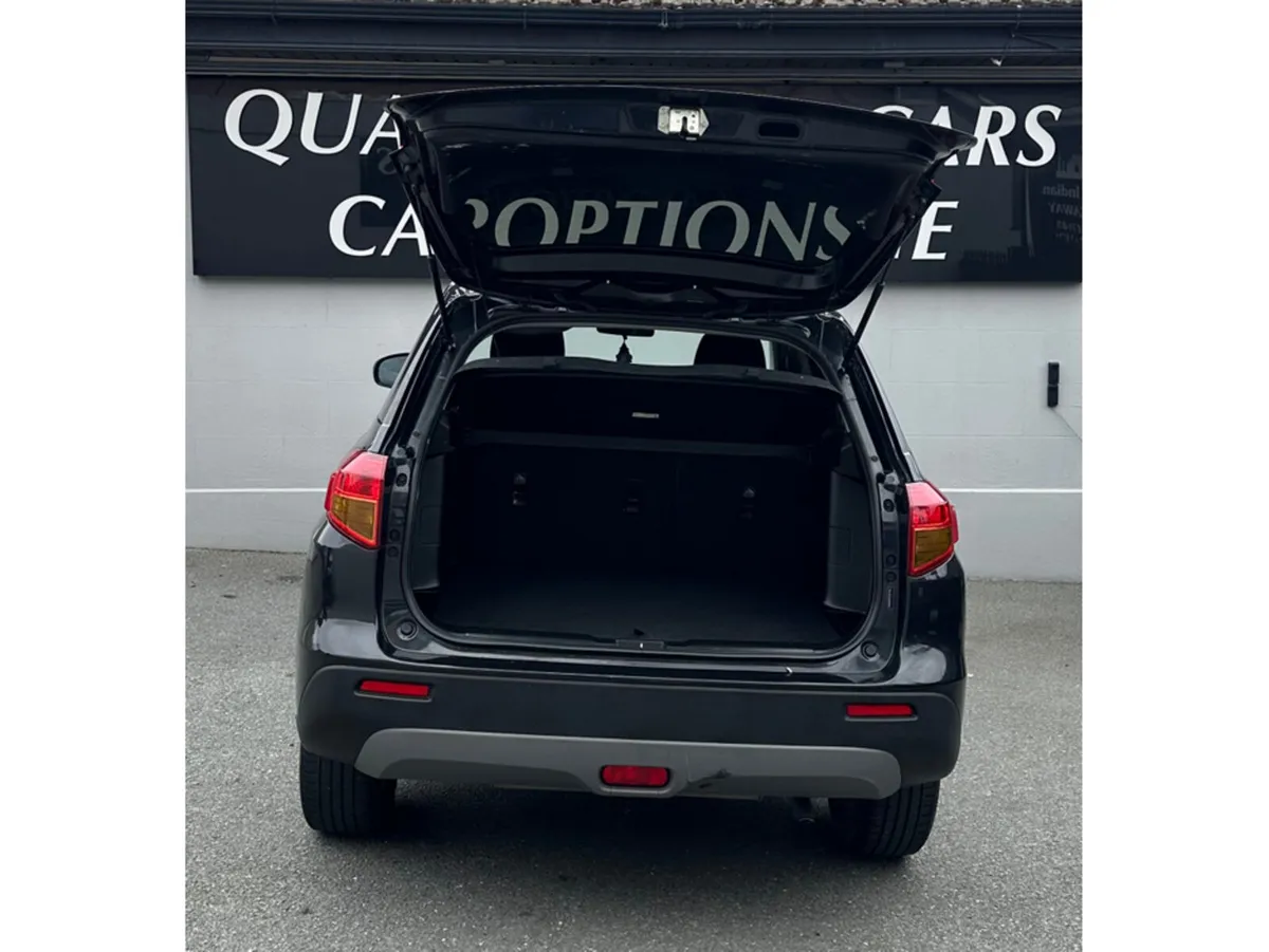 Suzuki Vitara SUV, Petrol, 2017, Black