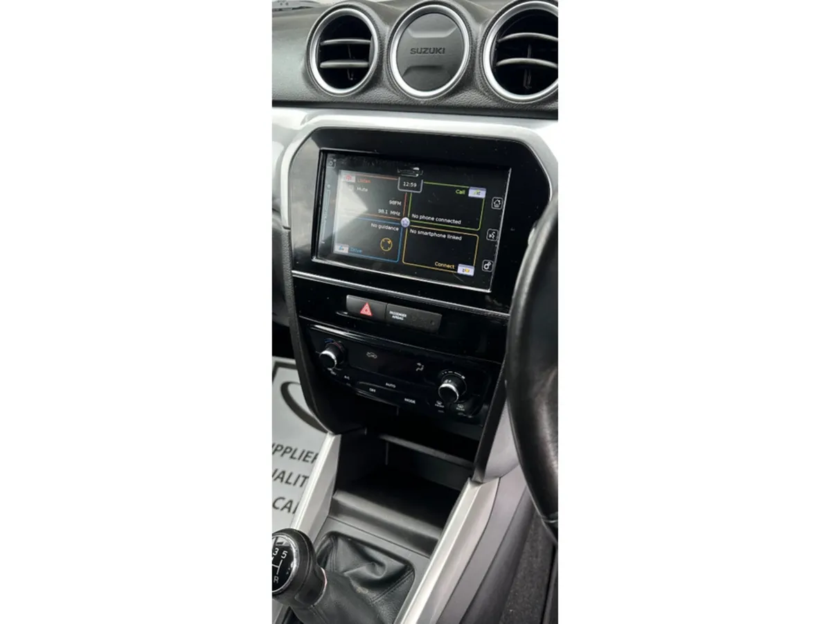 Suzuki Vitara SUV, Petrol, 2017, Black