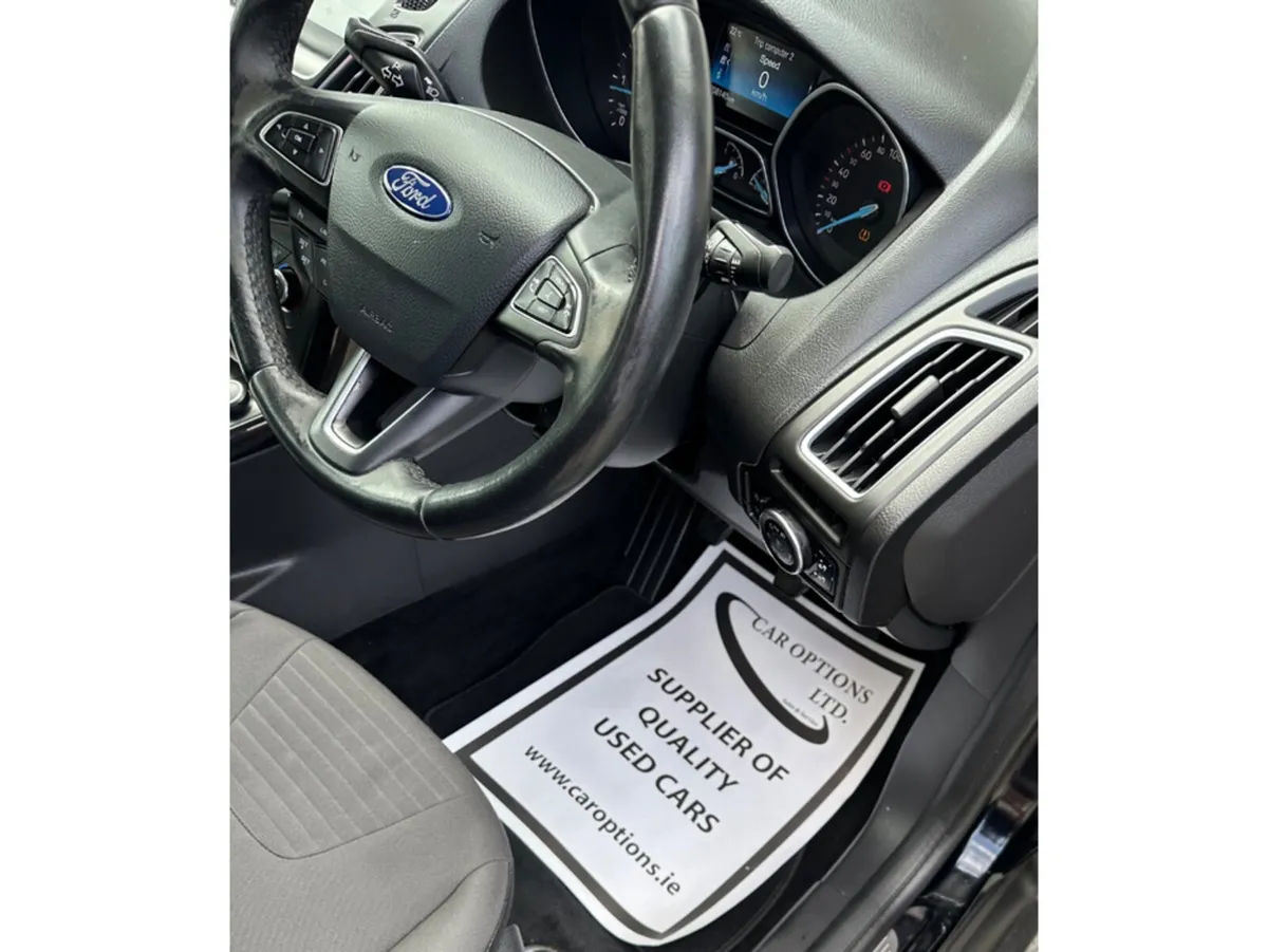 Ford Focus Saloon, Diesel, 2017, Black