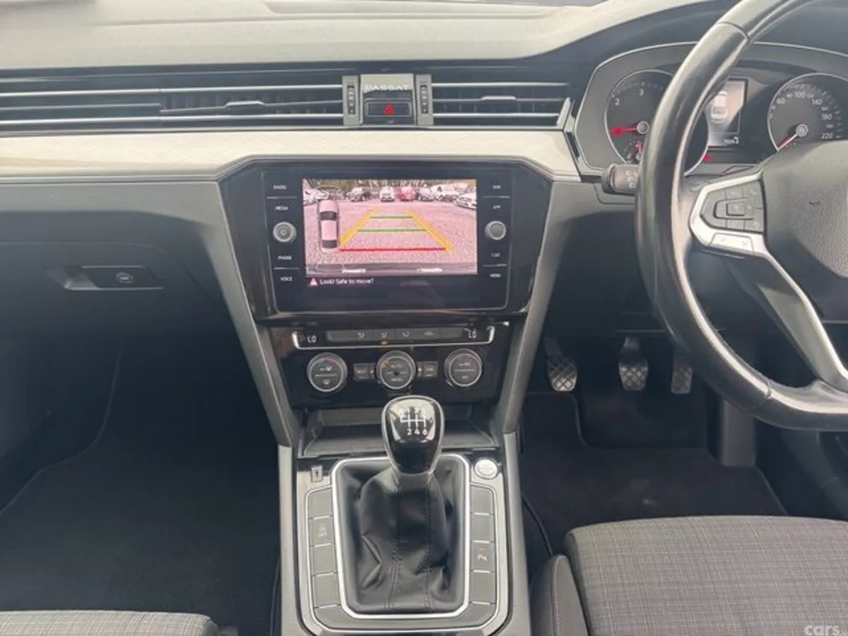 Volkswagen Passat Saloon, Diesel, 2020, Grey