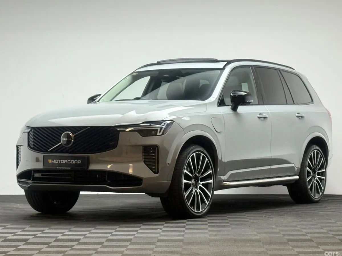 Volvo XC90 SUV, Petrol Plug-in Hybrid, 2026, Grey