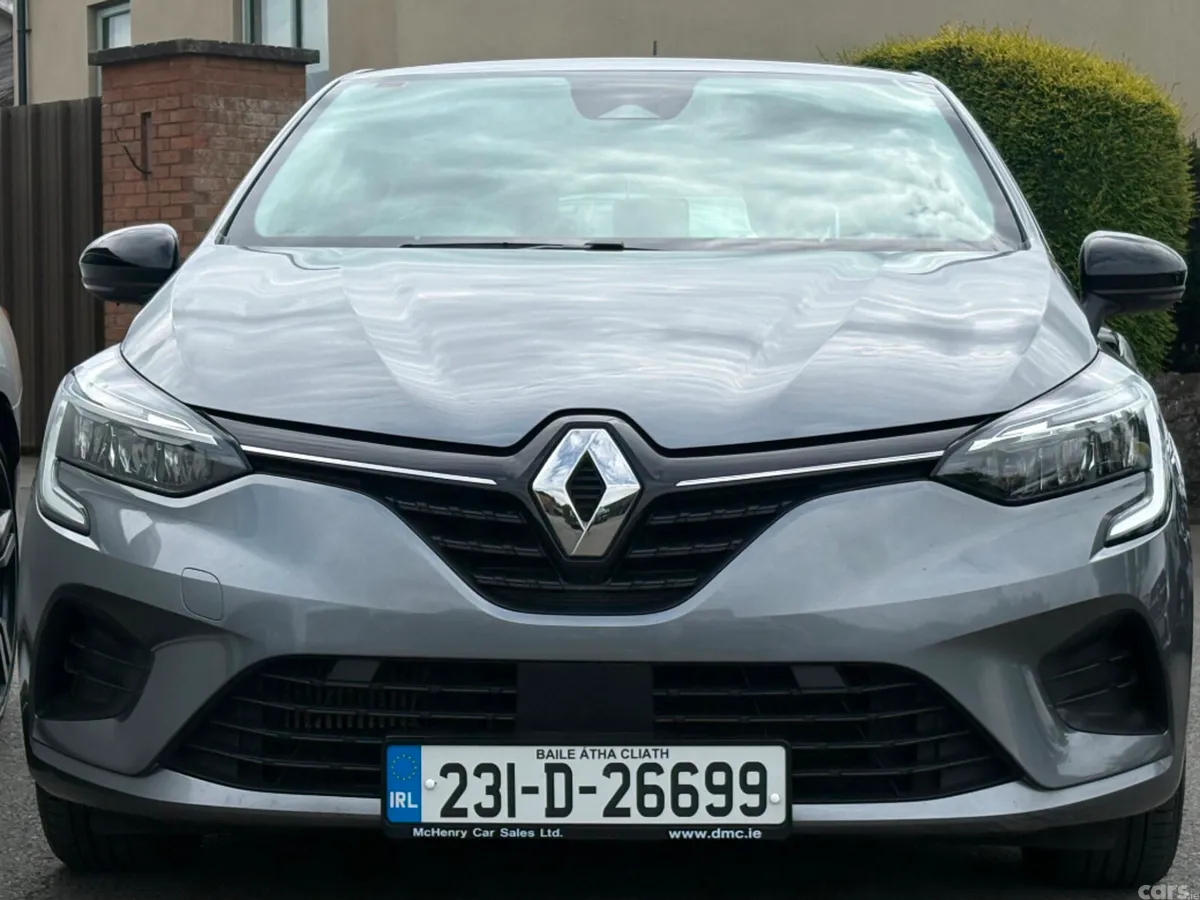 Renault Clio Hatchback, Petrol, 2023, Grey